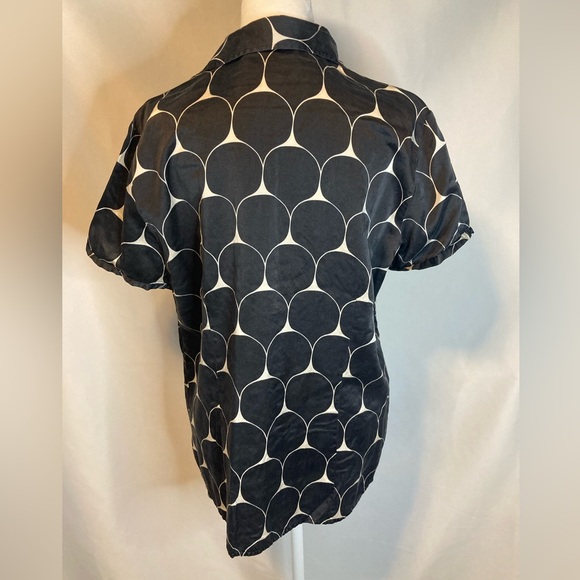 Chicos Shirt Womens Medium Size 2 Black Geometric Silk Blend Loop Collar Satin - Picture 5 of 8